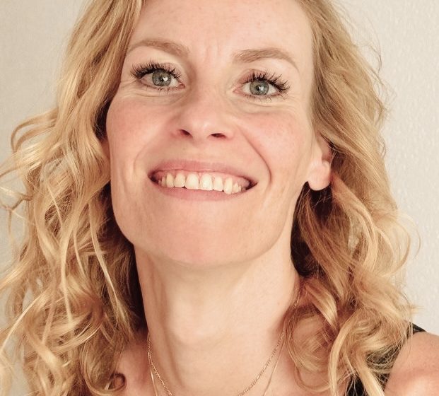 KARIN SCHRÖTER KARIN SCHRÖTER